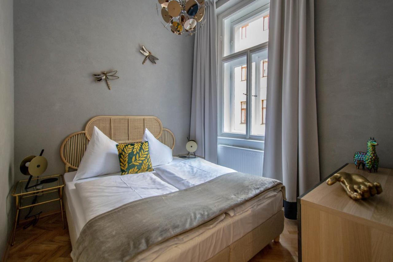 3Bdr Oasis In The Heart Of Prague Apartamento Exterior foto